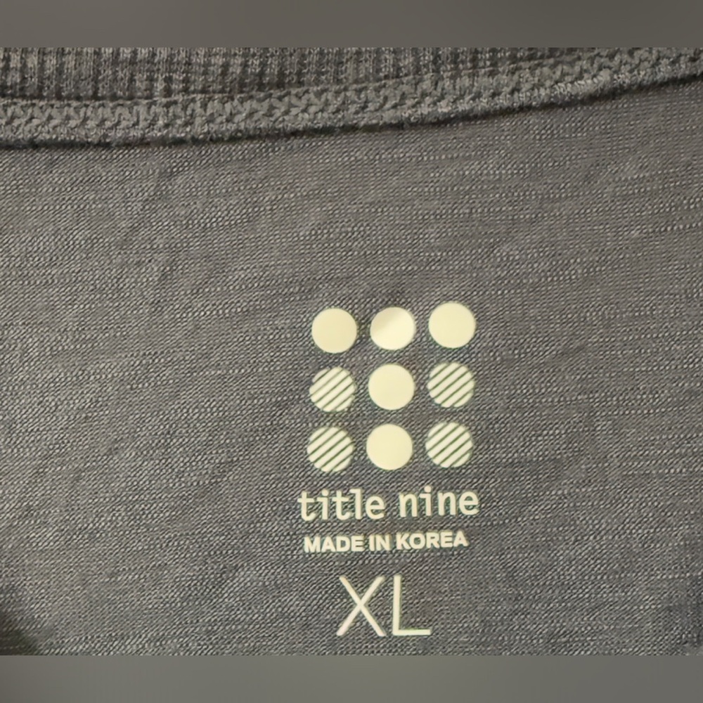 Title Nine - Ravine Muscle Tank - XL - Picture 4 of 7